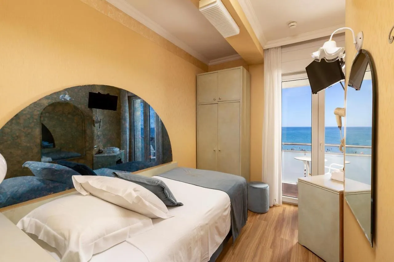 ****  Hotel Des Nations - Vintage Hotel Sul Mare Riccione Italy