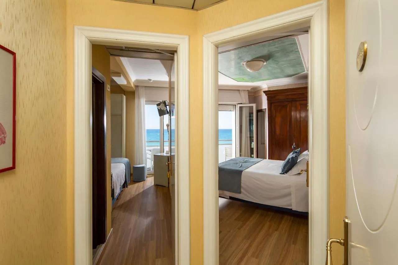 Hotel Des Nations - Vintage Hotel Sul Mare Ριτσιόνε 4*,  Ιταλία