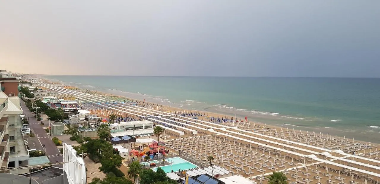 ****  Hotel Des Nations - Vintage Hotel Sul Mare Риччоне Италия